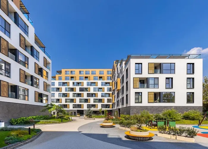 Royal Garden With Private Parking Daire